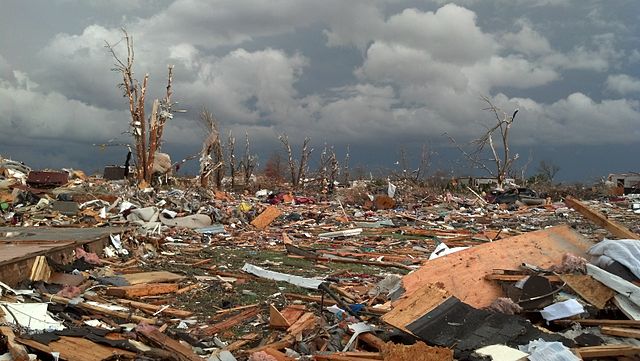 AS Selatan Disambar Tornado