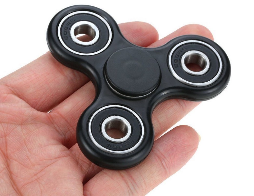 spinning fidget spinner