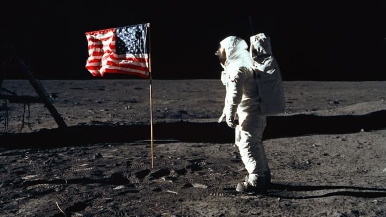 july-20-1969-a-giant-leap-for-mankind-youngzine-history