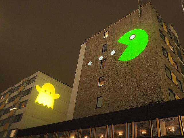 Pac-Man 40th Anniversary - Wikipedia