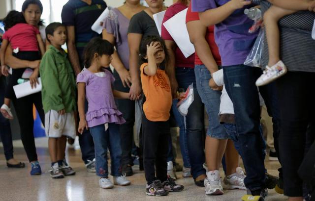 Anak-anak Migran Di Perbatasan AS-Meksiko